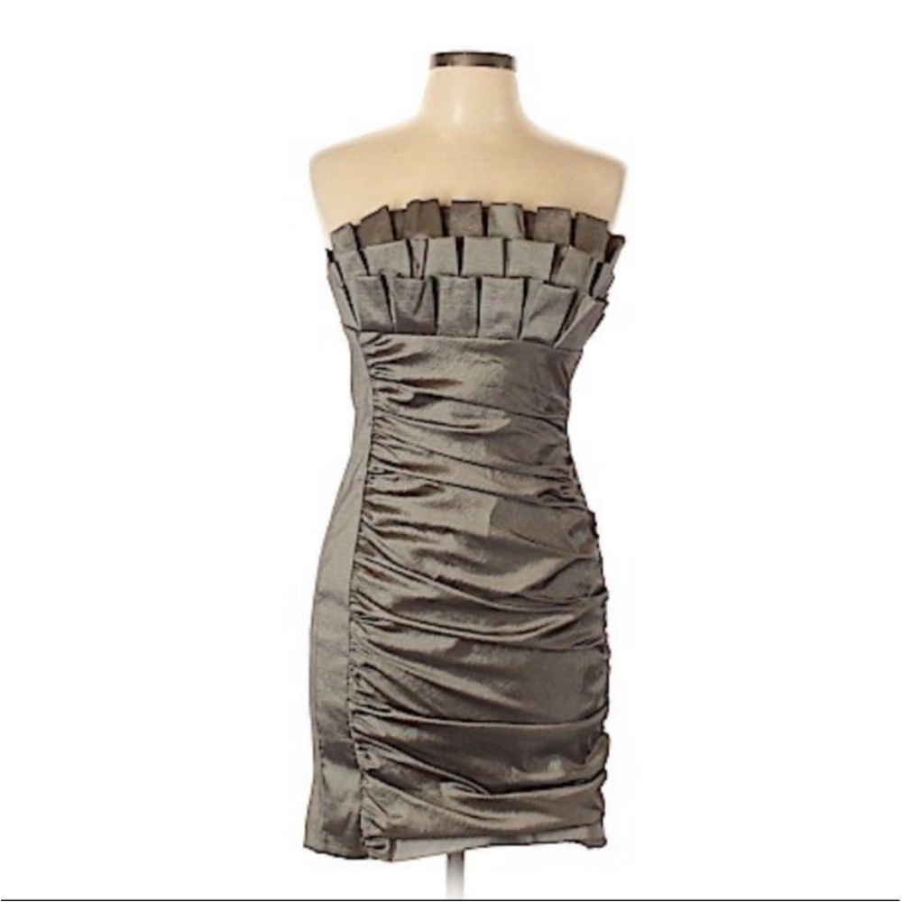 Elegant CAChê Cocktail Dress